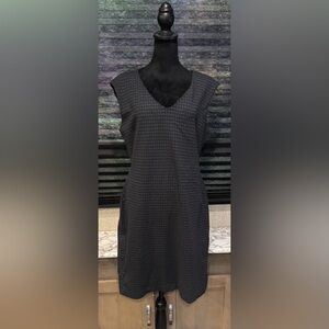 ANN TAYLOR Women’s Black & Grey Houndstooth V-Neck Sleeveless Sheath Dress Large